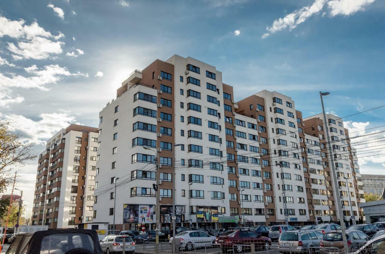 Luxury Apartments Newton By Glam Iasi Exteriör bild